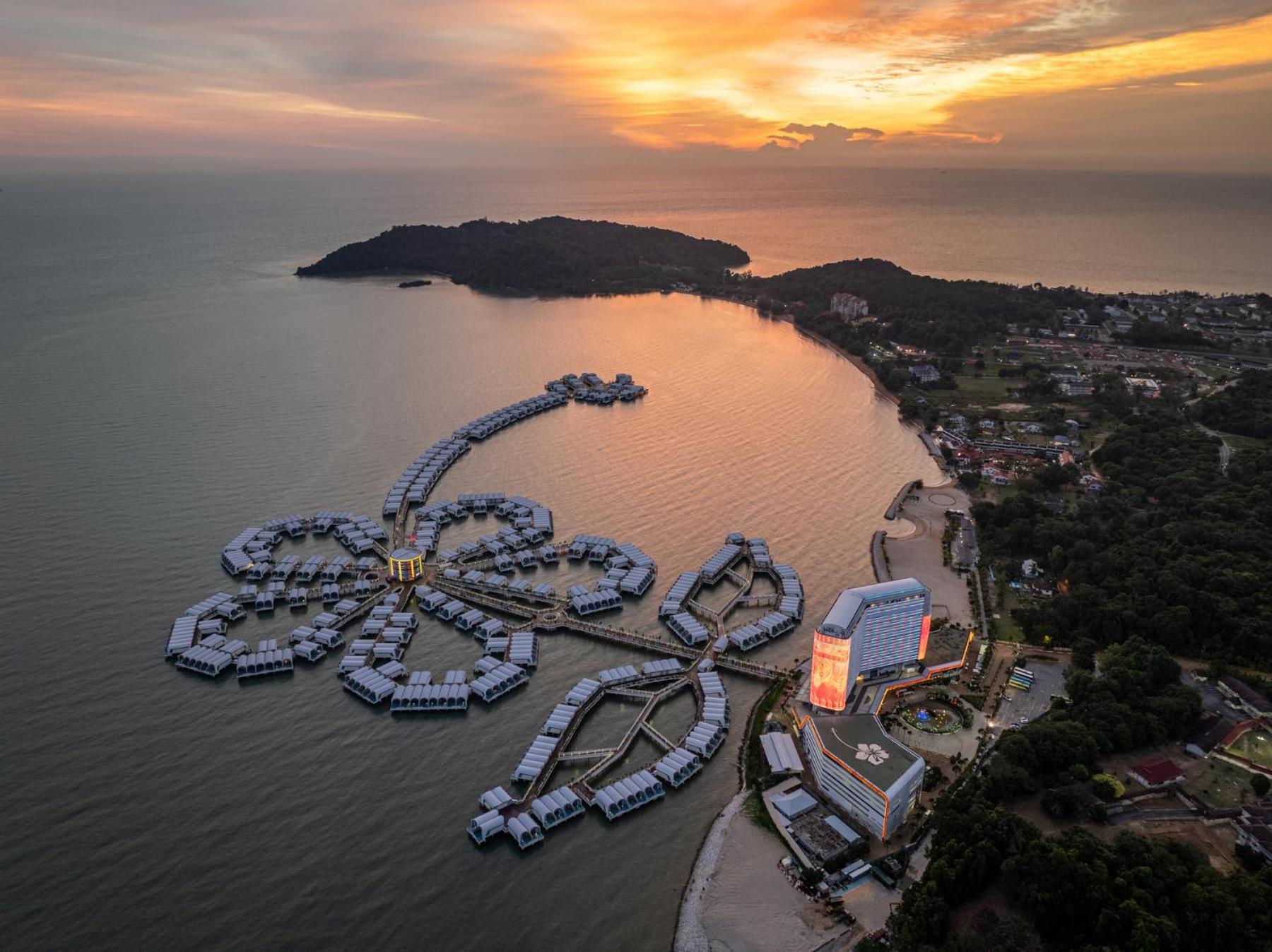 Hotel Lexis Hibiscus Port Dickson Esterno foto